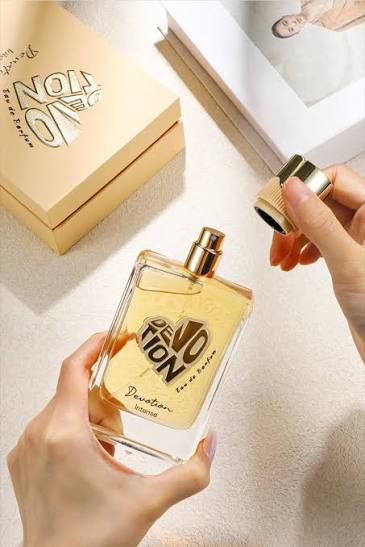 Bharara Beauty  Mast Perfume Devotion Intense